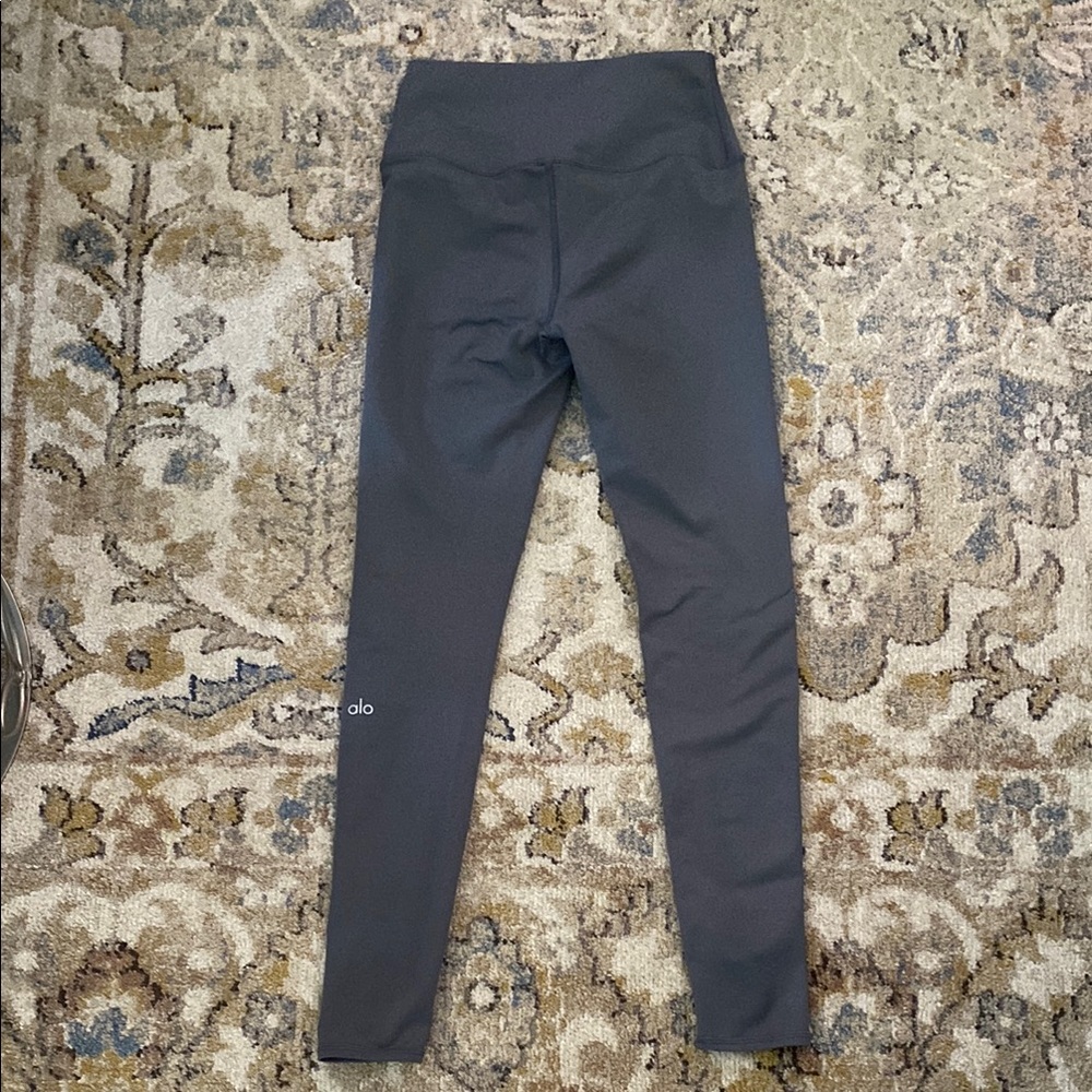 ALO Yoga High-Waist Charcoal Gray Leggings - Picture 3 of 4